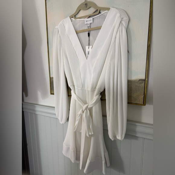 MILLY Liv Belted Pleated Long Sleeve Dress White NWT Size 4 - Picture 3 of 6